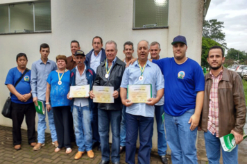 Prefeito participa de premiação de agricultores municipais em evento regional de agricultura