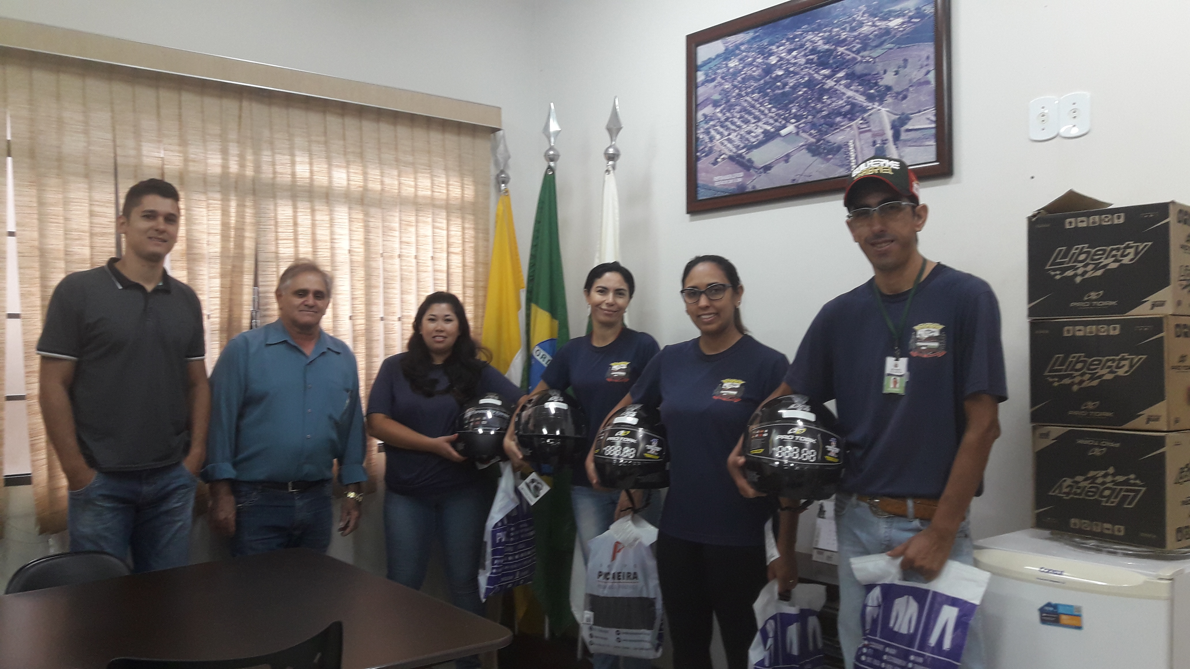 Prefeitura entrega kits de segurança para ACSs